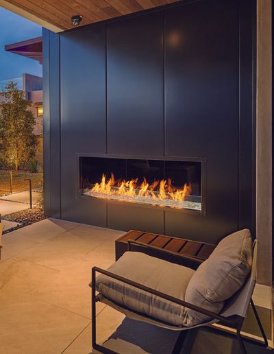 Fire Garden: 6424 Outdoor Gas Fireplace - primary view